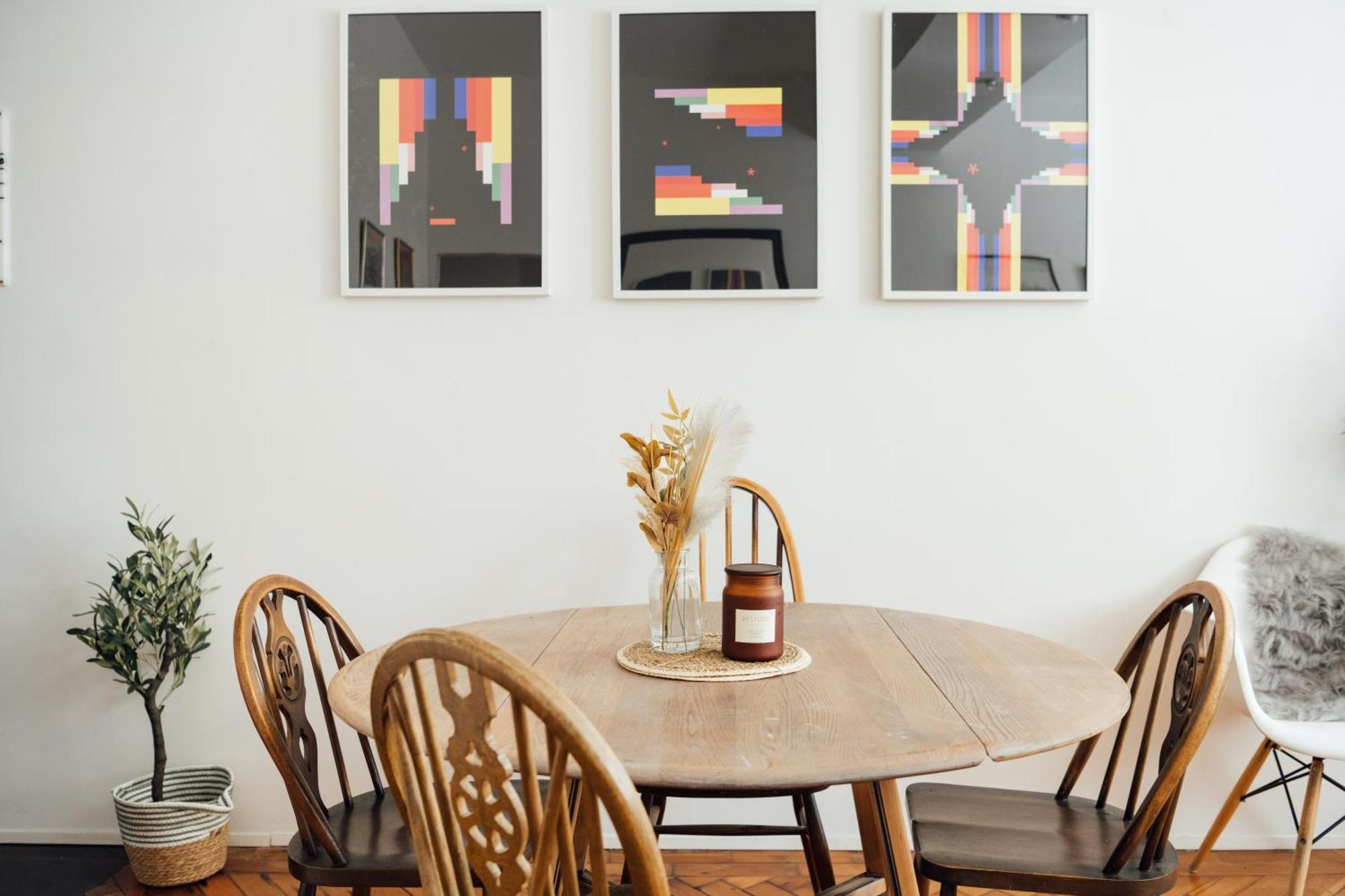 Unique 2 Bedroom Flat On Stoke Newington High Street Londra