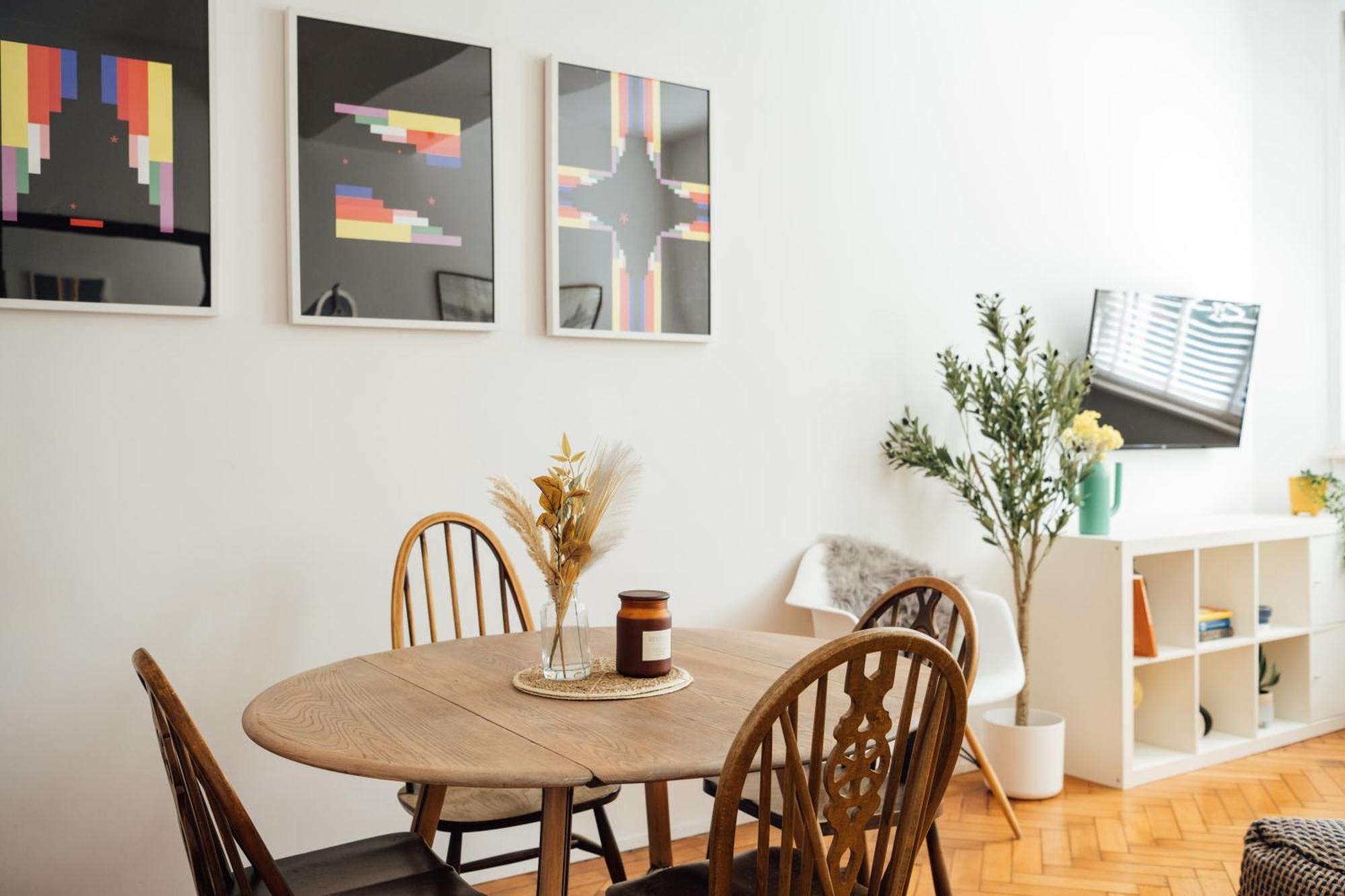 Unique 2 Bedroom Flat On Stoke Newington High Street * Londra